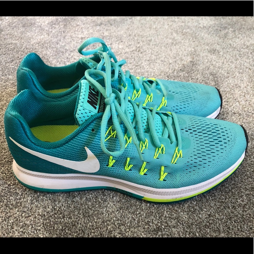 Nike Women’s Zoom Pegasus 33
